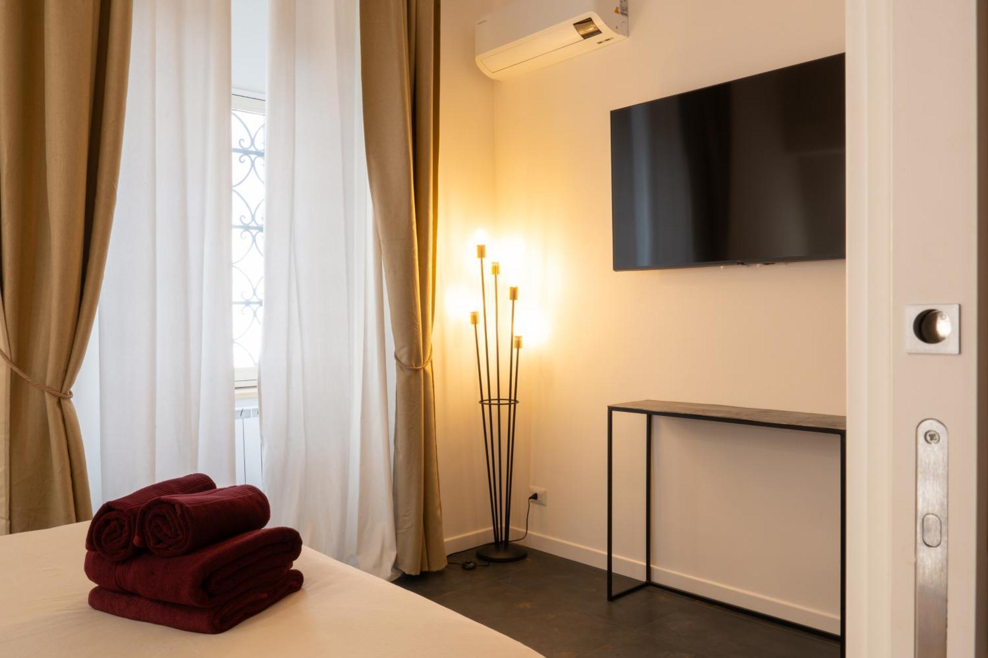 Embassy Suites Roma Bagian luar foto