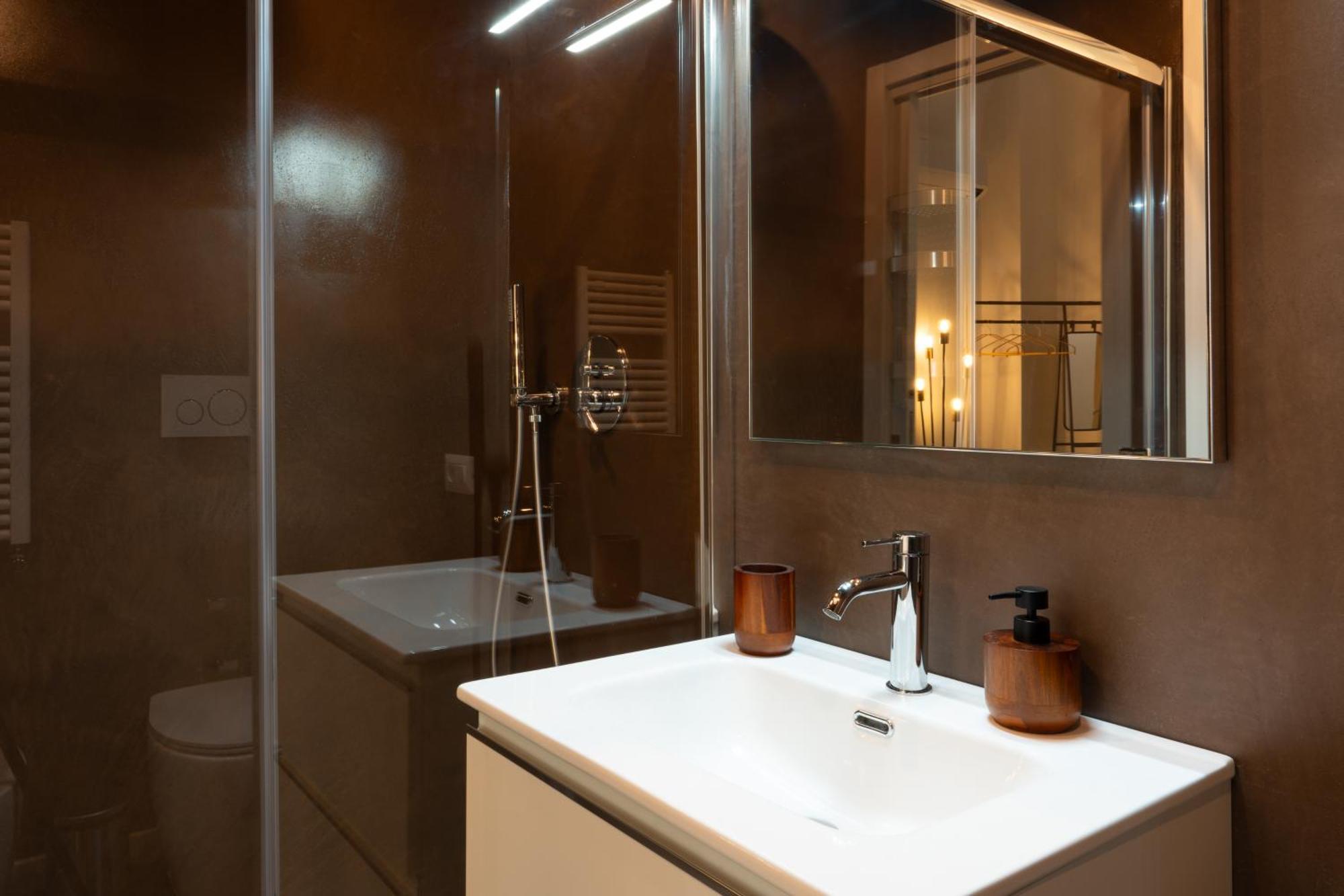 Embassy Suites Roma Bagian luar foto