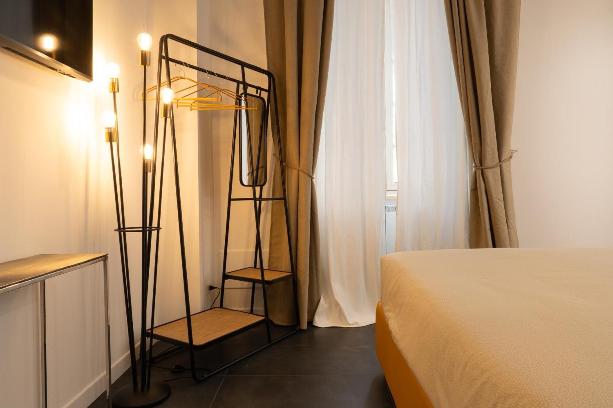 Embassy Suites Roma Bagian luar foto